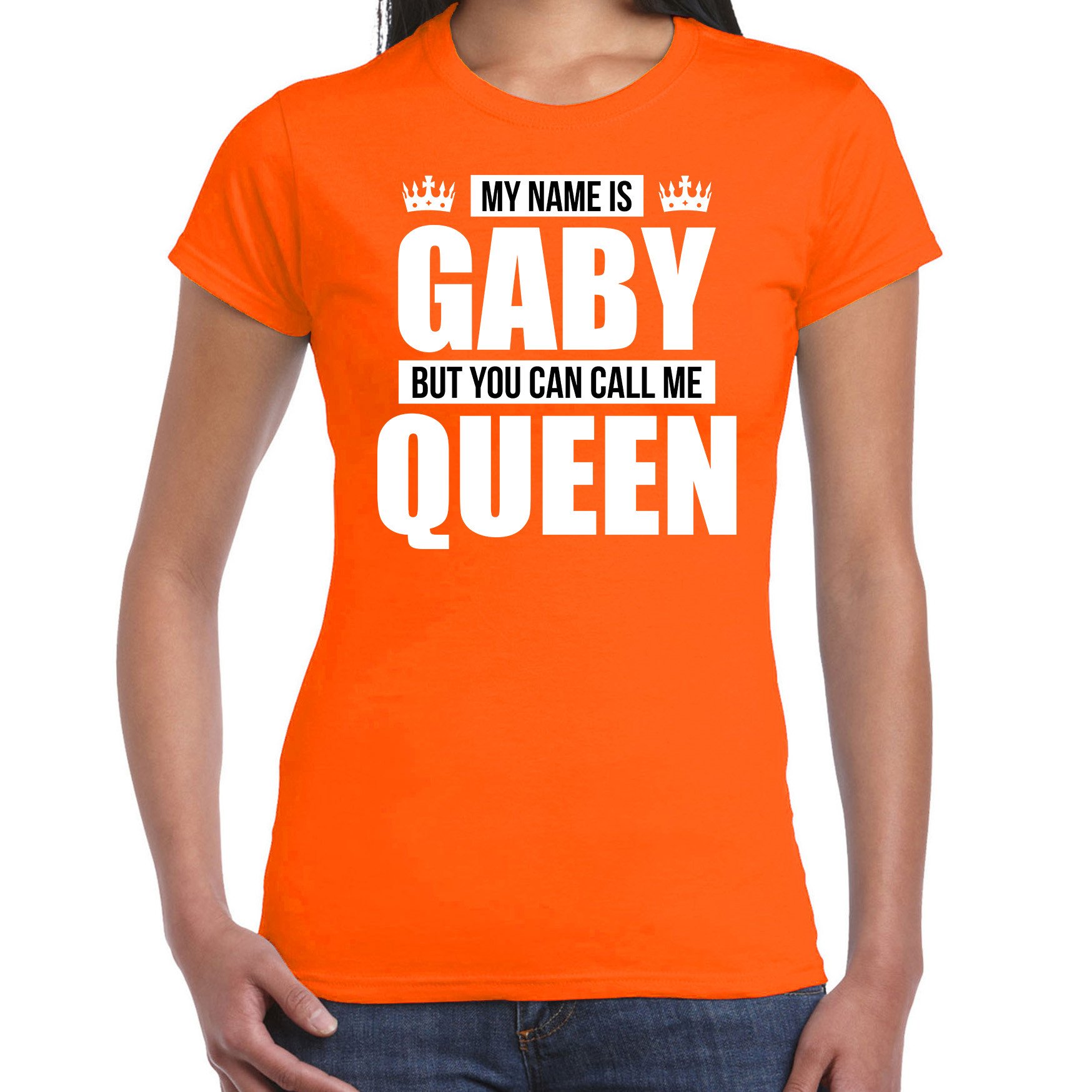 Naam cadeau t-shirt my name is Gaby but you can call me Queen oranje voor dames